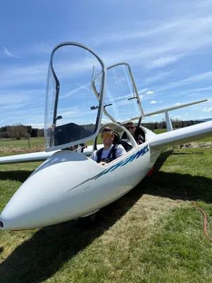 Frühlingsluft und Flugfieber: Der Schnupperkurs ist gestartet! ✈️☀️