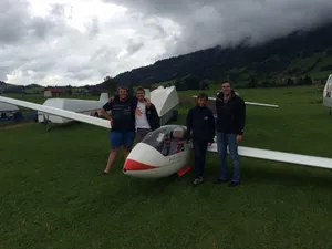 Maximilian Ditsch fliegt beim West-Bayerischen Jugendvergleichsfliegen 2017 in Agathazell